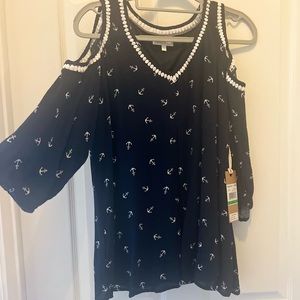 NEW! Navy blue white anchor print blouse.